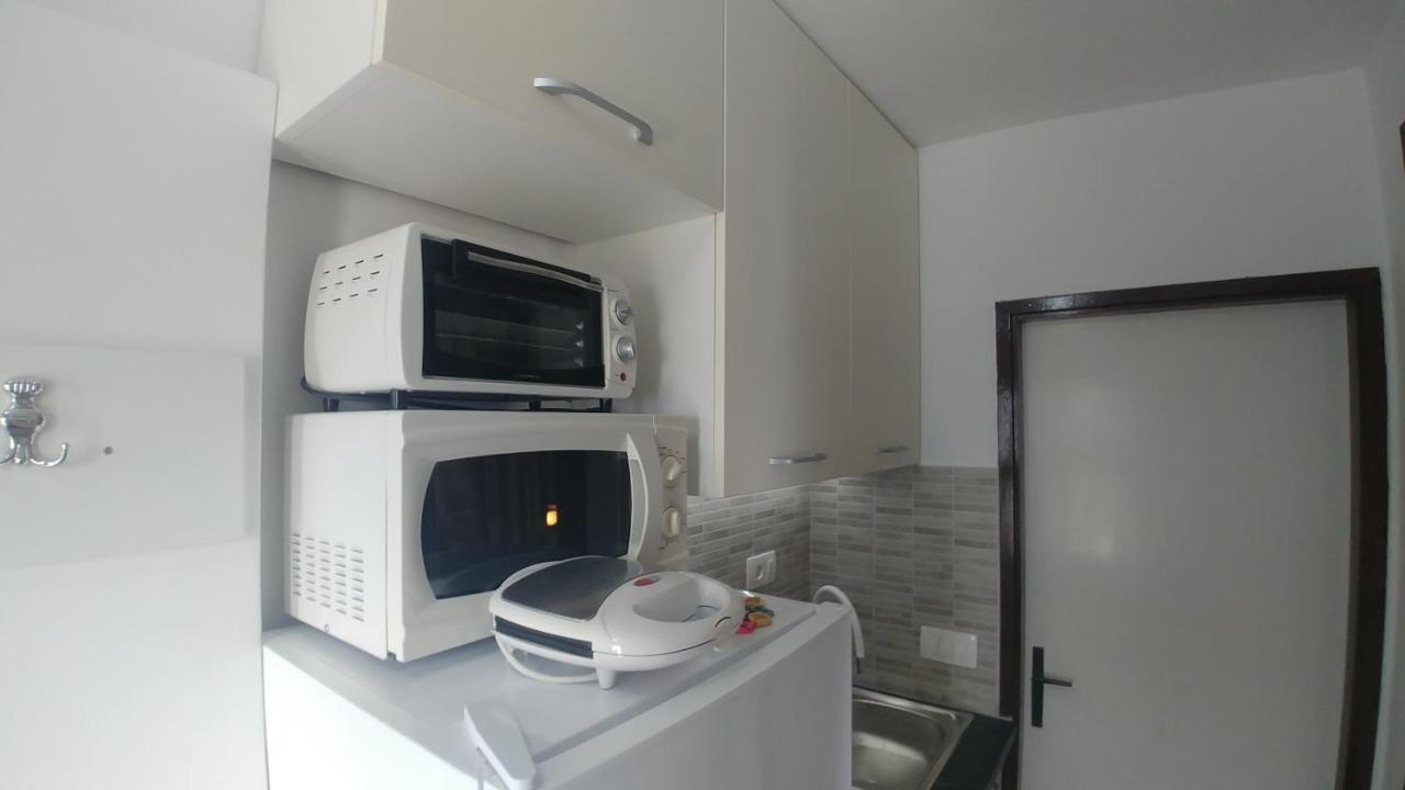 Apartments Marija Bajto Nečujam Exteriör bild