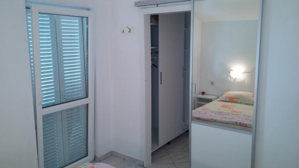 Apartments Marija Bajto Nečujam Rum bild